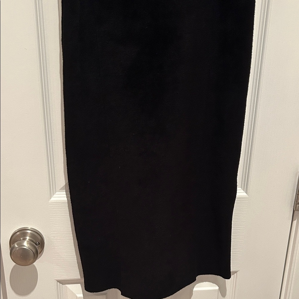 Fendi x Skims Black Velvet Dress - Picture 8 of 16